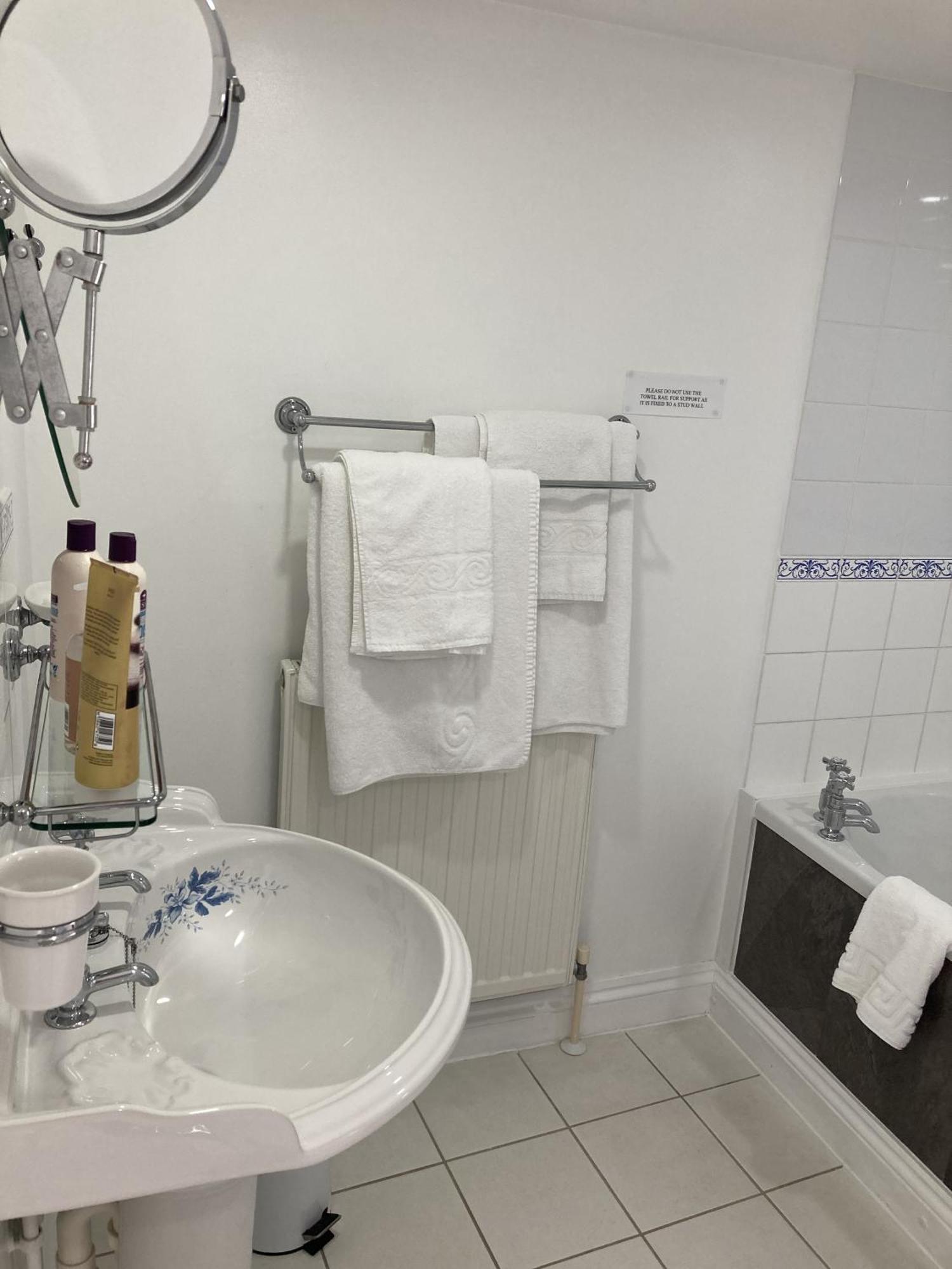 Bed and Breakfast Old Temperance House Saint Keverne Номер фото
