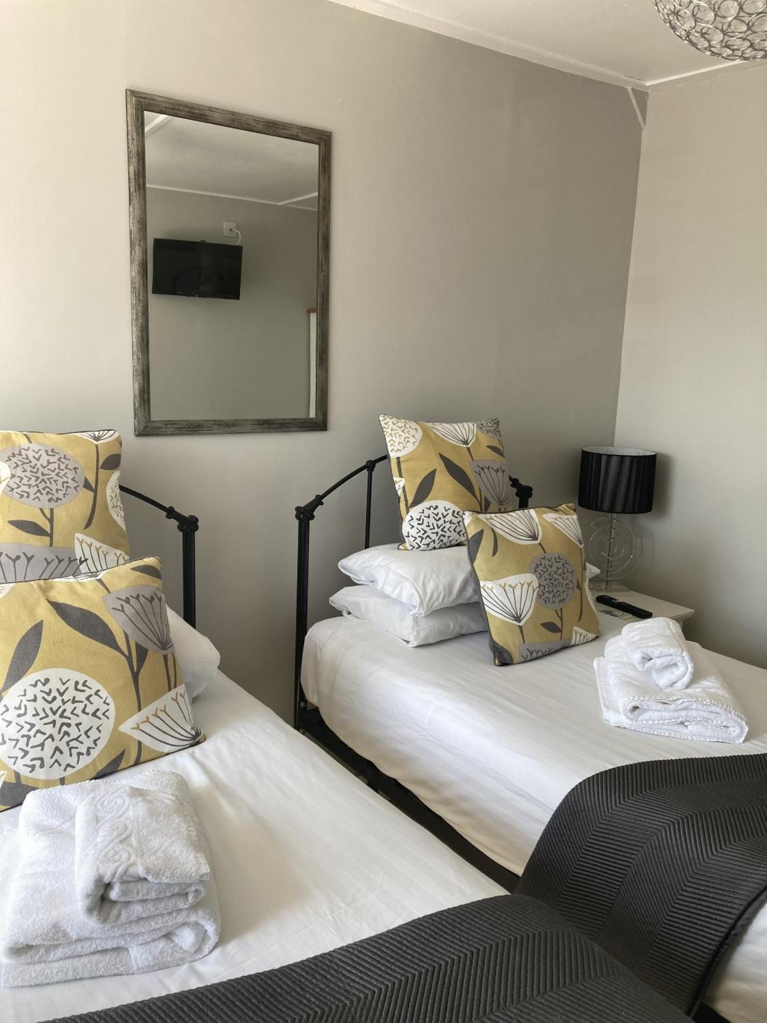 Bed and Breakfast Old Temperance House Saint Keverne Номер фото